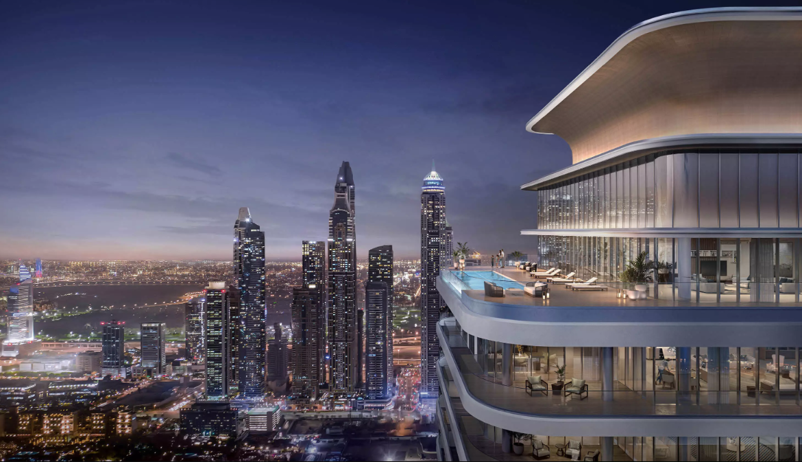 Distress resale in Emaar Beachfront Marina view resale below market