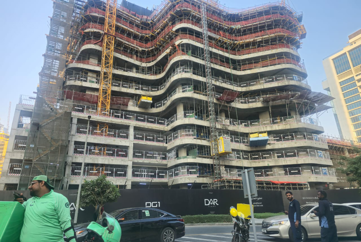 2BR G1 Living Burj and Canal view distress