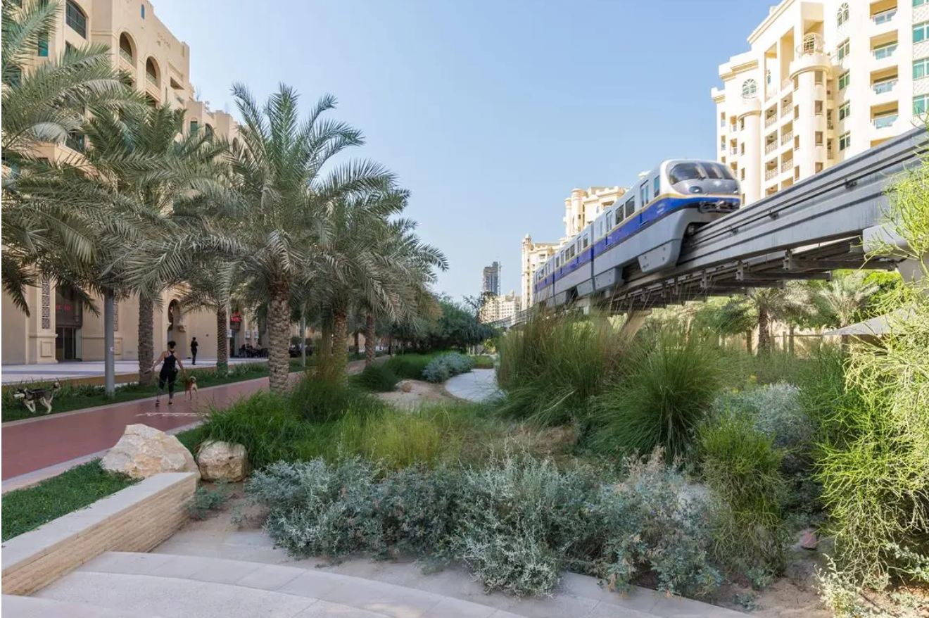 Palm Jumeiarh area guide Golden Mile