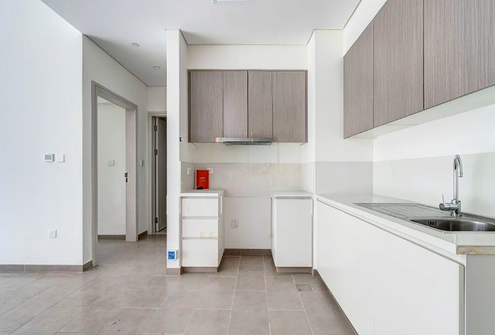 Park Heights II T2 1 BR distress resale lowest price unfurnished