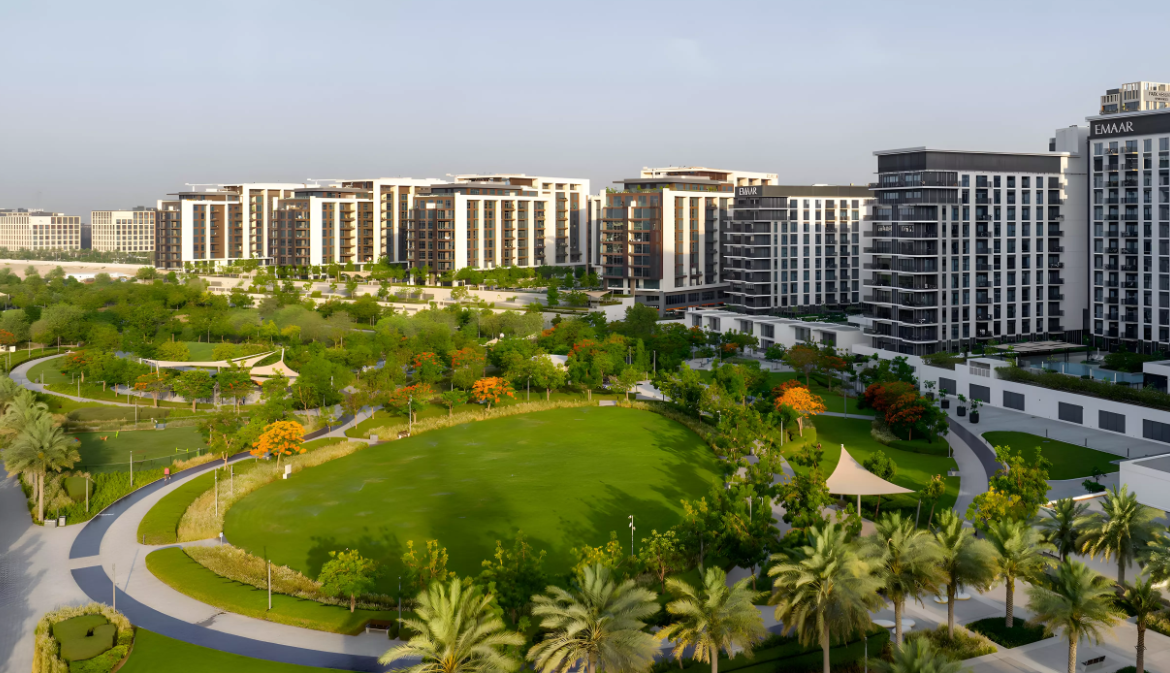 Golf Hillside distress resale 2br below OP central park