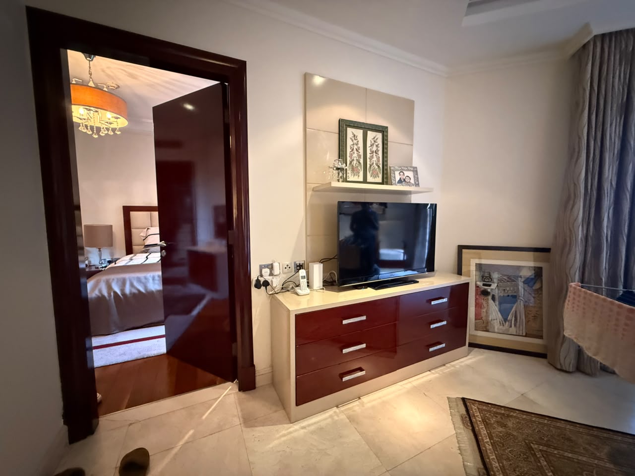 Grandeur Residence Palm Jumeirah distress resale 1 br rare layout