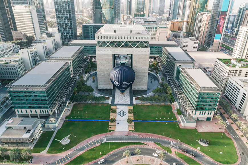 DIFC area guide about commercial distress