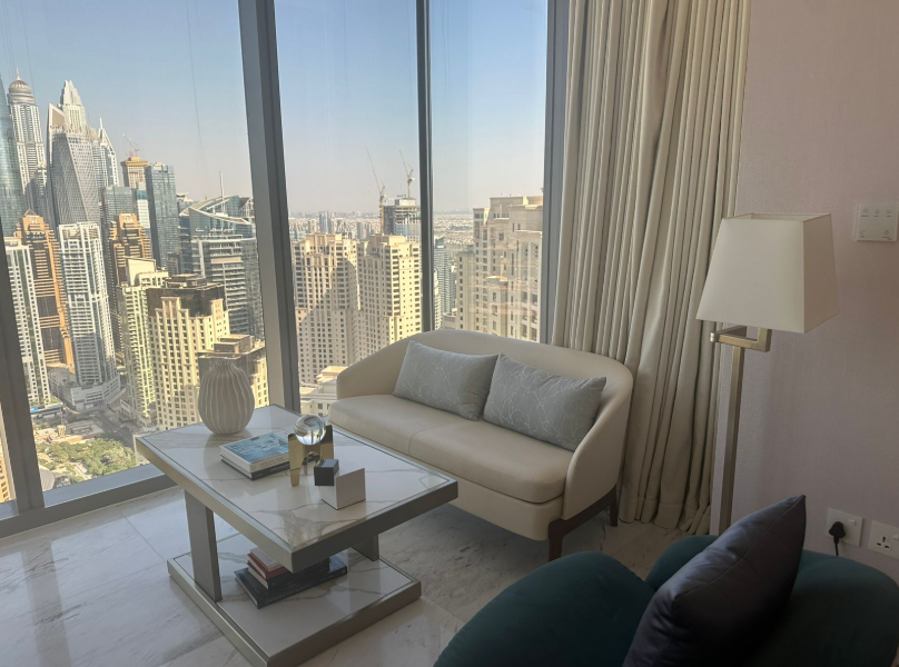 Five Luxe JBR 2BR distress below market deal living