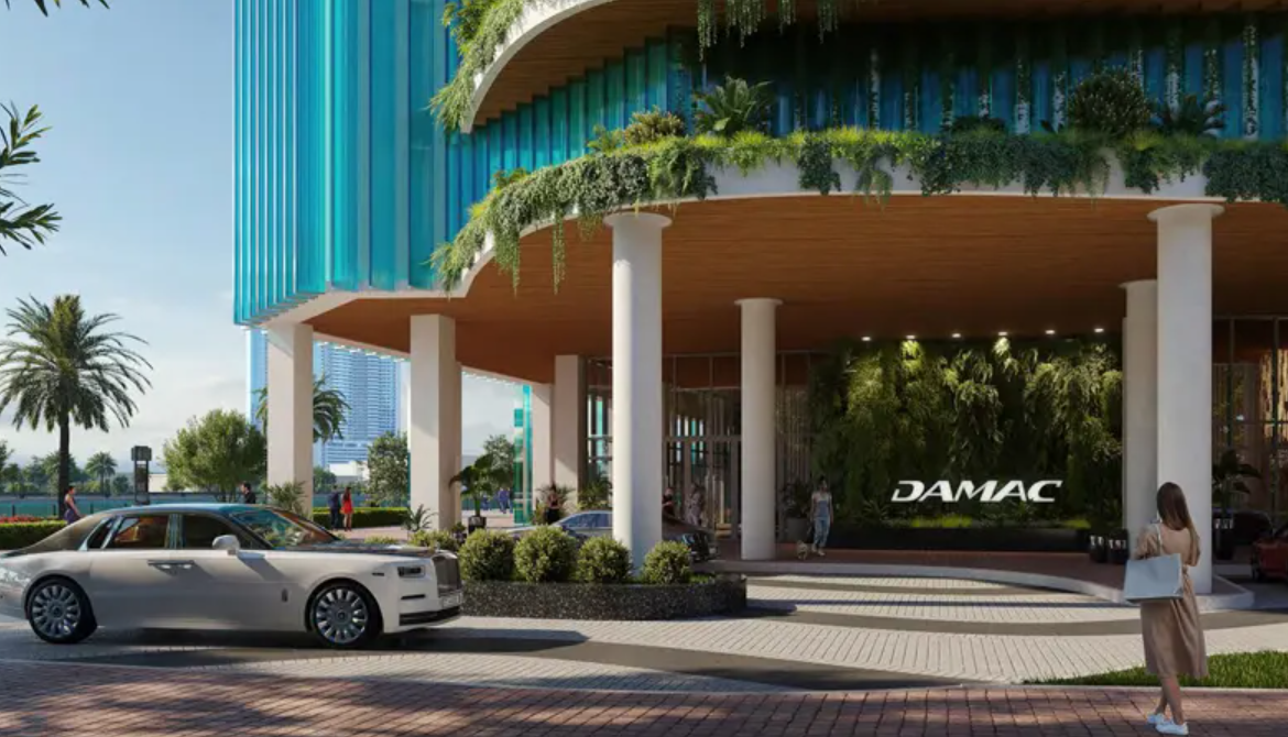 Damac Chic tower Business Bay distress resale by Grisogono entry