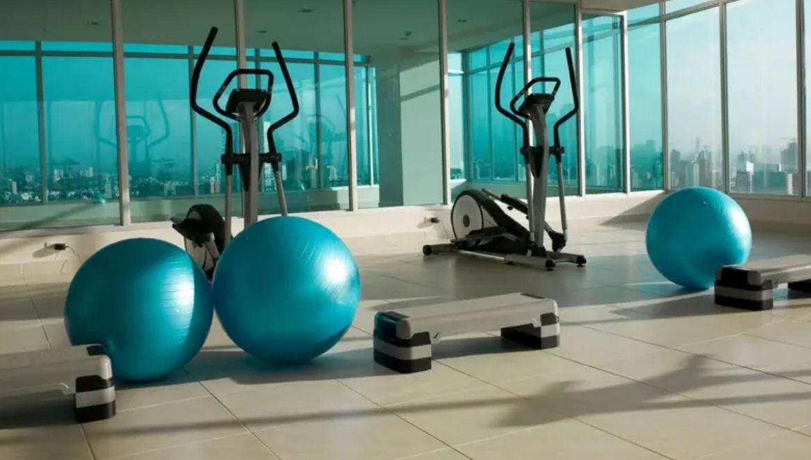 Damac Chic tower Business Bay distress resale by Grisogono gym